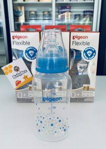 PIGEON Flexible Slim-Neck PP Nursing Bottle Blue Star  Pink Star [78282/ 78284 / 78283 /78285] 贝亲FLEXIBLE细颈 PP 奶瓶，蓝色星形，粉红色星形