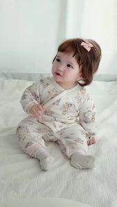 Thickened Winter Baby Butterfly Coat 200g Cotton Newborn Clothes Autumn and Winter Baby Quilted Romper Cotton Jacket Korean Style