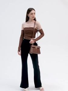 (Ac)กระเป๋าถือหนังคุณภาพสูง กระเป๋าสะพายไหล่ กระเป๋าสะพายข้าง หัวเข็มขัดรูปตัว M สำหรับไปทำงานและเดินทาง กระเป๋าคาลารี