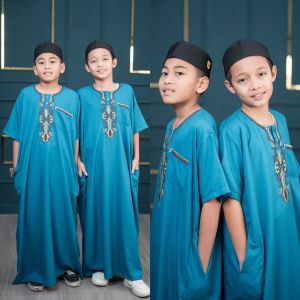 โต๊ปเด็กชายแขนสั้น ปักลาย โต๊ปสไตล์เสื้อปากีอาหรับ คละลาย คละเฉด คละเนื้อผ้า BA30