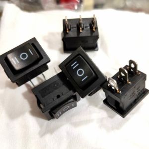 saklar switch segi on off on 3 pin Tanpa Lampu - Hitam