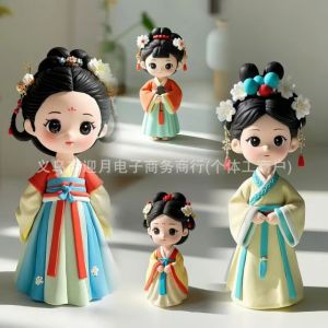 พวงกุญแจสามมิติของผู้หญิง Tang Palace กระเป๋าติดรถยนต์ เครื่องประดับ ตุ๊กตาโบราณน่ารัก ของขวัญ จี้ตกแต่งวันเด็ก ตุ๊กตาสามมิติ