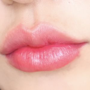 ซื้อ 2 แท่ง แถม remover เช็ดหน้า 1 + สะสมแต้ม ลิปทิ้น ติดทน BE LOVE BEB COSMETICS