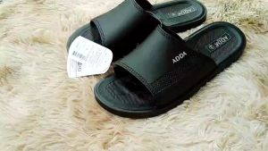 รองเท้าแตะแบบสวมผู้ชาย Adda งานยาง พื้นนุ่ม โดนน้ำได้