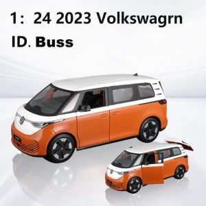 2026 Maisto 1:25 Volkswagen VAN SAMBA simulation Die casting alloy car model crafts decoration collection toy tools gift