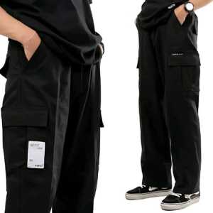 Celana Cargo Pria Oversize 2025 Korean Style Kasual Loose Pants Jumbo Formal Keren