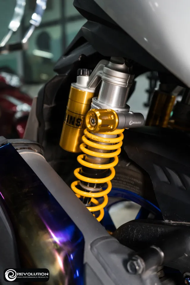 ตัวปรับสปริงโช้ค Profender OHLINS CNC Revolution **อ่านรายละเอียด