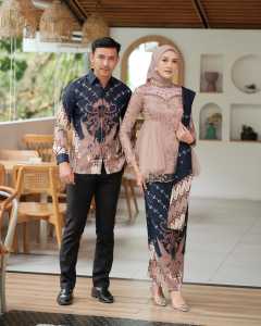 Couple Kebaya dan Kemeja Batik Ameera Mocca Outfit Engagement Wisuda Kondangan Premium Modern