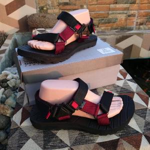 Sandal gunung outdoor advanture kwalitas premium terbaru kekinian Sendal Gunung Hitam Merah - Gunung htm kombinasi merah 38