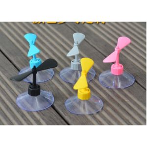 Chong chóng doremon gắn mũ bảo hiểm cute