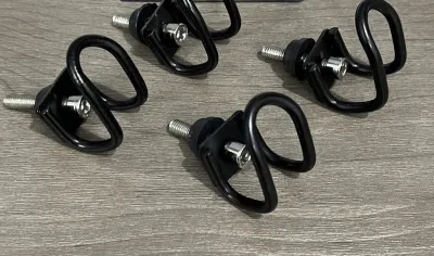 Móc Treo Đồ chữ U màu đen Gắn Cho Các Loại Xe Máy