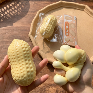 Peanut Stress Ball Crunchy Squeeze Ball Squishy Toy Buttery-Soft Feel Fidget Toy ASMR Sensory Anti Stress Relief Toy