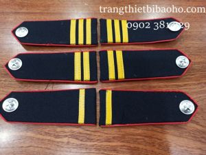 Cầu vai bảo vệ nền xanh đen viền đỏ gạch vàng sao bạc (1 cặp)