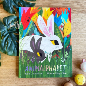 [SG Stock] Animalphabet by Julia Donaldson Picture Book Suitable for Toddlers Preschool Children