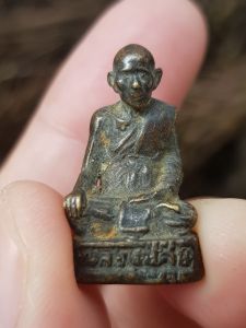 รูปหล่อหลวงปู่ศุข วัดปากคลองมะขามเฒ่า จ.ชัยนาท (ไม่ทราบที่) องค์ที่3