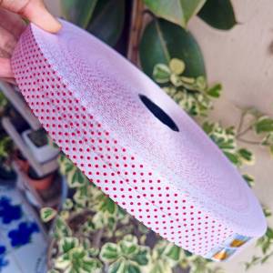 ส่งฟรี ช็อปขั้นต่ำ ฿99 (ส่งไว) ริบบิ้นลายจุด ตรามงกุฎ ริบบิ้นพลาสติกเนื้อนิ่ม ยาว 300 หลา ม้วนใหญ่ ขนาด 12 mm. ริบบิ้นพับเหรียญโปรยทาน