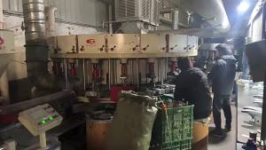 Giày da nam đế dày mùa xuân và mùa thu giày da nam retro giày làm việc giày buộc dây giày da mềm thoải mái bán buôn [ Miễn Phí Vận Chuyển ]