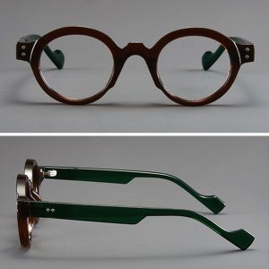 CHLOCH Small Frame Reading Glasses PC Ultralight Hyperopia Glasses Portable Eye Protection Optical Eyewear for Men Women