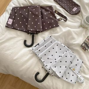 EVERIN Lightweight Polka Dot Folding Umbrella Beach UV Protection Travel Outdoor Umbrella Compact Portable Sun Rain Umbrella Daily Use
