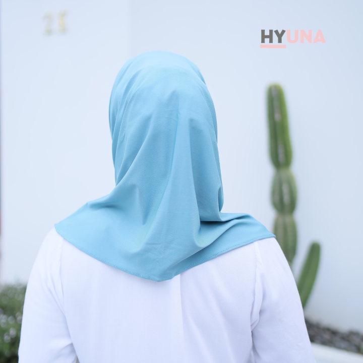 Hyuna%20-%20Hijab%20Instan%20Bergo%20Sport%20Khimar%20Sporty%20Jersey%20Premium%20Size%20S%20Daily%20Yoga%20Zea%20Series%20-%20Image%206