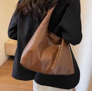 Tas Totebag Kuliah Wanita Estetik Muat Laptop PU Sintetis Leather Premium