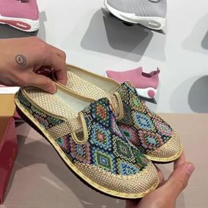 Thick-Soled WomenS Slippers For Outdoor Wear Linen Vintage-Style Student Slippers New Summer Breathable Soft-Soled Closed-Toe Slippers