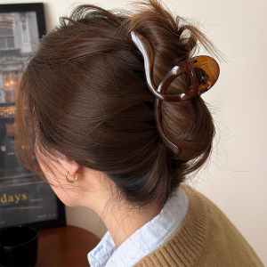 ความรู้สึกในการออกแบบ เส้นเรขาคณิต ด้านหลังศีรษะ กิ๊บหนีบผม น้ำแข็งใส กิ๊บติดผมระดับไฮเอนด์ หมวก คลิปฉลามขนาดใหญ่