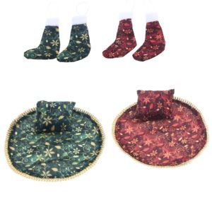 DIVATEN 1Set Candy Decor Mini Christmas Stocking Miniature Size Plush Fabric Dollhouse Accessory Cute Handmade Plush Santa Sock For DIY Holiday