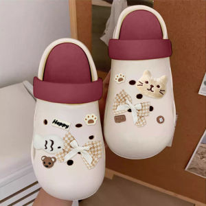 LHshoess สินค้าใหม่ มาแรง รองเท้าหัวโตแฟชั่น สำหรับสตรี วัสดุคุณภาพดี ทนทาน เนื้อยางนิ่ม สวมใส่สบาย มีรูระบายอากาศ มาพร้อมอะไหล่ตกแต่งสุดน่ารัก เอาใจสาวๆมากเวอร์ สั่งเล๊ยยย