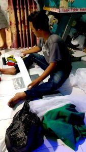 Gorden Vitrase Polos Motif Bunga: Tips & Trik Memilih Gorden Interior Rumah