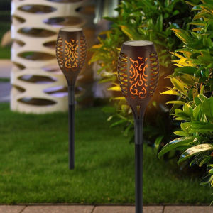 <𝙇𝒂𝙯𝑺𝙜𝑴𝙖𝒍𝙡> Solar Pelita Waterproof Solar Torch Lights with Flickering Flame Outdoor Garden Light