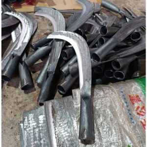 Sạc xới cuốc xới đất làm vườn trồng cây rẫy cỏ làm nương rẫy rèn thủ công thép lưỡi cưa máy sắc bén