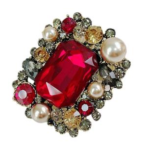 Elegant Clothing Fastener Fashion Brooches Vintage Lapel Pin Clothing Suitable for Casual Outfits