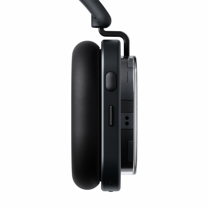 Nothing%20Headphone%20(1)%20-%20Image%206