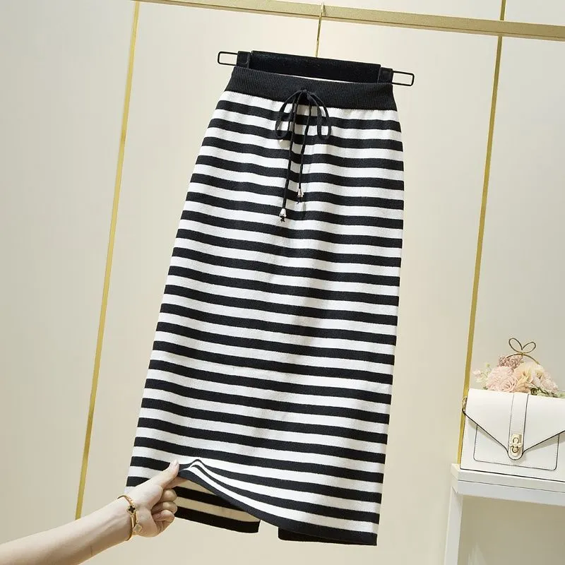 Elastic Waist Black and White Striped Knitted Half-body Skirt Female Fall  and Winter Korean Version of The Fashionable Tie Belt Open Package Hip Skirt