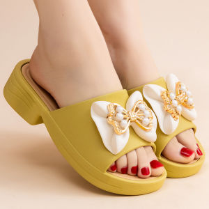 WomenS High-Heeled Slippers For Summer Outdoor Wear Thick-Soled Fashionable Non-Slip Soft-Soled Mom-Friendly Social Wedge Sandals