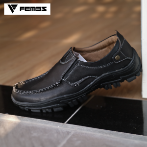 0riginal FEMEZ 01 Sepatu Kerja Pria Slip On Slop Formal Sekolah Full Hitam KULIT ASELI