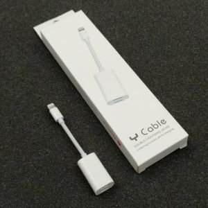 Cáp Lightning Chia Cổng Sạc Và Loa 2 Trong 1