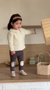Baby spring clothing 2026 Korean-style childrens clothing girls spring outfit knitted jacket and leggings set