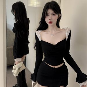 Áo thun ren đen thanh lịch dành cho nữ phong cách Thu/Đông mới dài tay loe phong cách Hàn Quốc