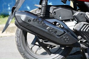 Ốp pô/ Che pô xe Airblade 125i 150i 160i màu cacbon bóng đời 2023 đến 2025 phụ kiện gắn ngoài xe.