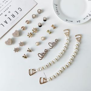 22Pcs Luxury Style Crocs Jibbitz Charms Diamond Studded Pearl Shoe Buckle Detachable Pearl Shoe Chain Decoration for Crocs