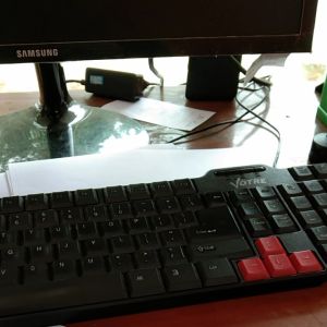 Kupluk Galon Beani Hat: Aksesoris Galon yang Cocok untuk Semua Usia