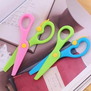 { NY ACC } Gunting Kertas Anak 2 Warna / Dual Color Safety Paper Rounded Edges Scissors / Gunting Plastik Aman Dipakai Anak Ujung Tumpul