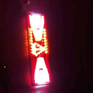 LAMPU STOP TRUK UNIVERSAL RUNNING KODE 302