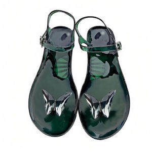 [Free Shipping] Y2 New Jelly Sandals With Butterfly Embellishments Fashionable Transparent PVC Shoes