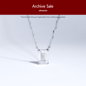 Alfredulla Solitaire Emerald L Zirconia Necklace