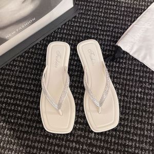 Free Shipping New Style Flip-Flops Trendy Summer Sandals For Women Suitable For Outdoor Wear With A Non-Slip Sole And Soft Insole Perfect For The Beach