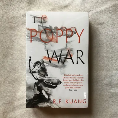 Buku The Poppy War by R. F. Kuang (English)