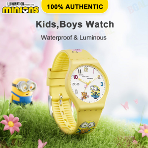 (พร้อมกล่อง/33.5 มม.) Minions นาฬิกามินเนี่ยนแท้ 100% สำหรับเด็กผู้ชาย นาฬิกากันน้ำ นาฬิกาควอตซ์สำหรับเด็กผู้หญิง สายคล้องข้อมือแบบนิ่ม นาฬิกาข้อมือแฟชั่น เรืองแสงใส กันกระแทก ของขวัญวันเกิด 352